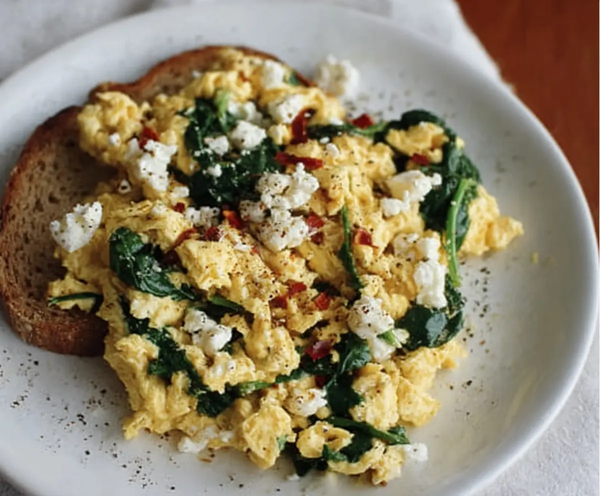 Easy Tofu Spinach Breakfast Scramble