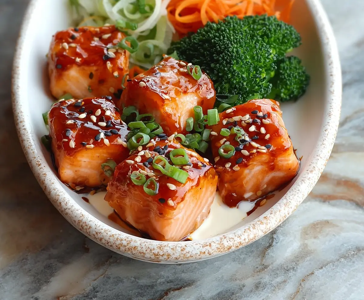Bang Bang Salmon Bites Bowls Recipe