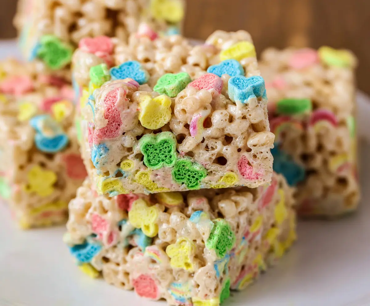 Easy Lucky Charms Rice Krispie Treats