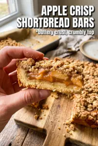 Apple Crisp Shortbread Bars